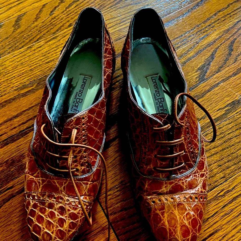Real crocodile Italian shoes by Lorenzo Banfi.